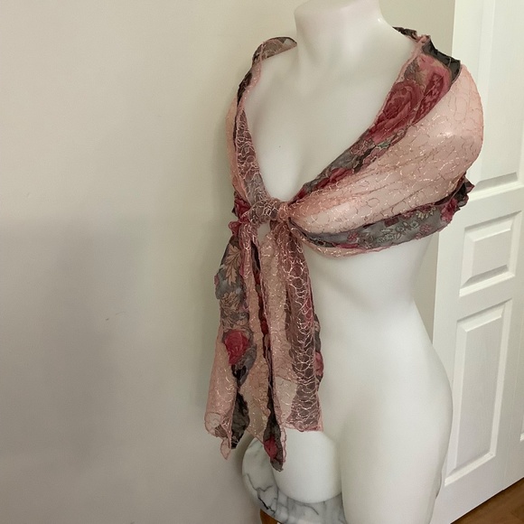 Pink Lace Fancy Scarf Excellent Condition - Picture 10 of 13
